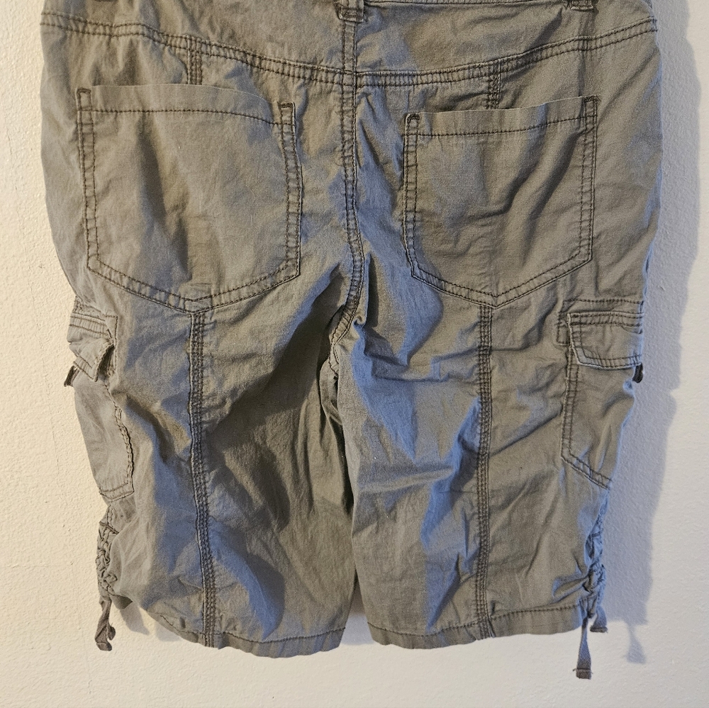 Naturals Reflections Womans Bermuda Shorts Size 6 - Picture 6 of 16